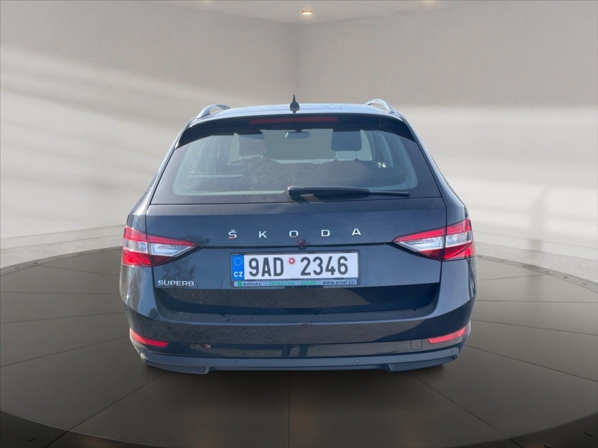 Škoda Superb, 2,0 TDI Style DSG - fotka 5