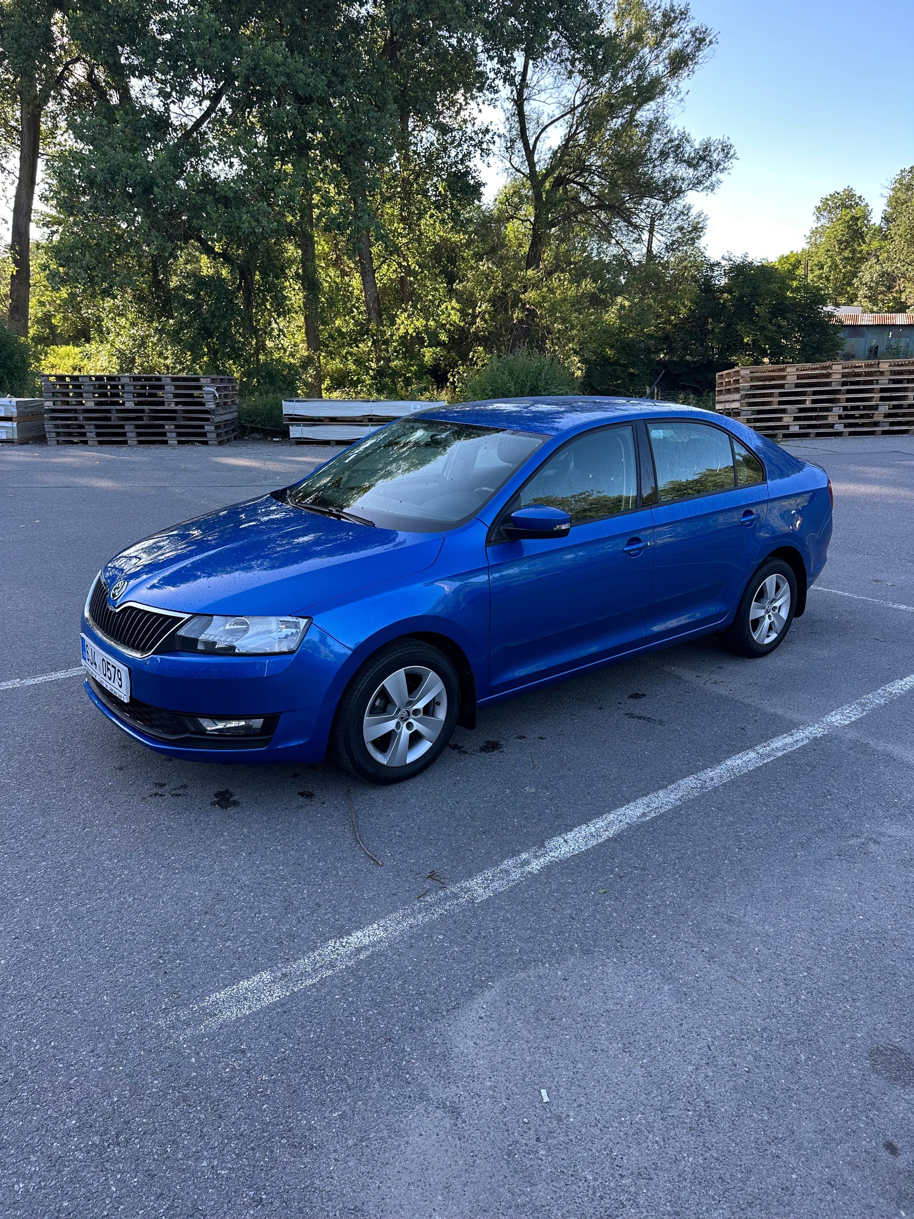 Škoda Rapid, Rapid Ambition Plus 1.0 TSI - fotka 3