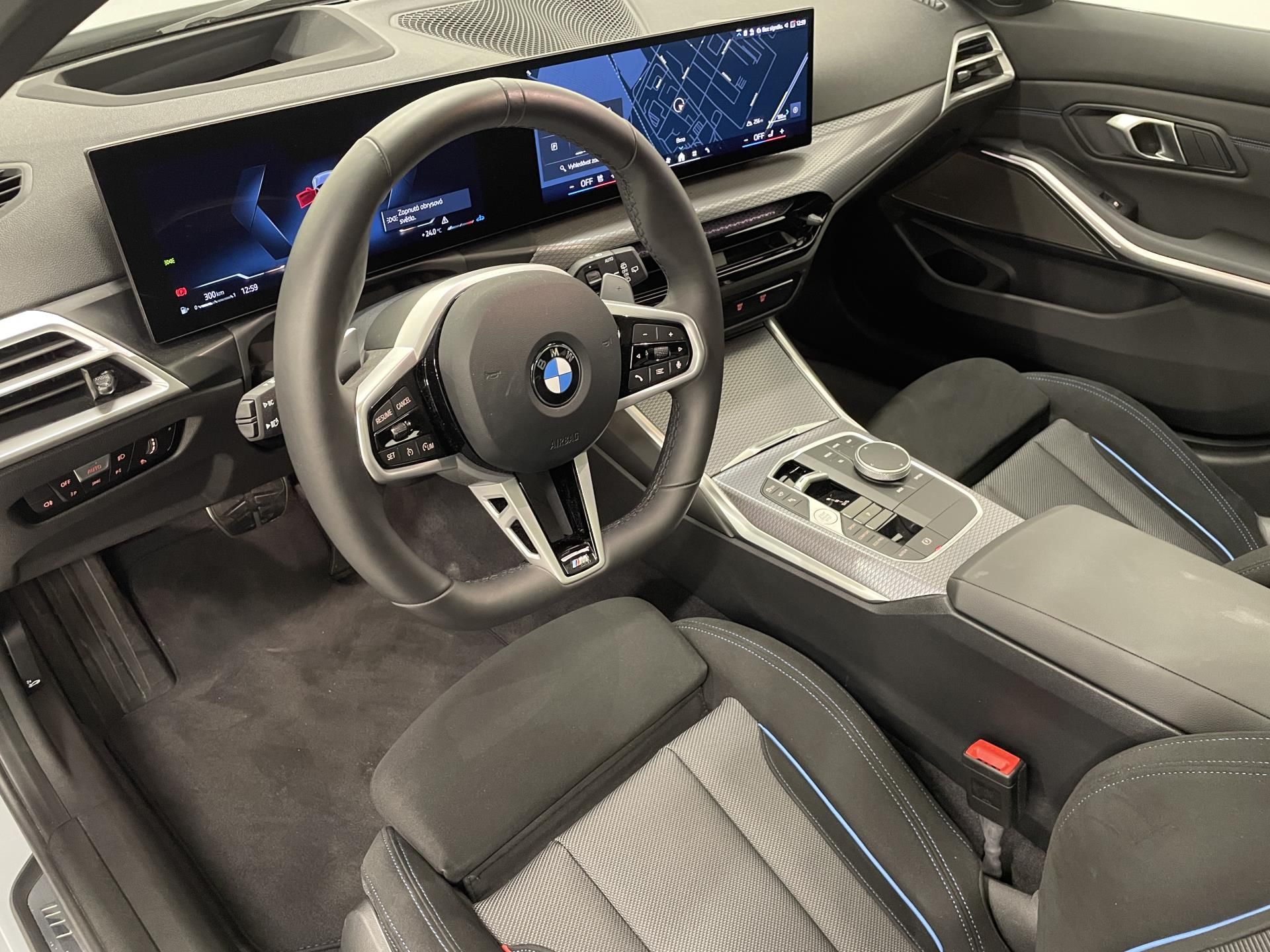 BMW Řada 3, 330D xDrive Touring - fotka 6