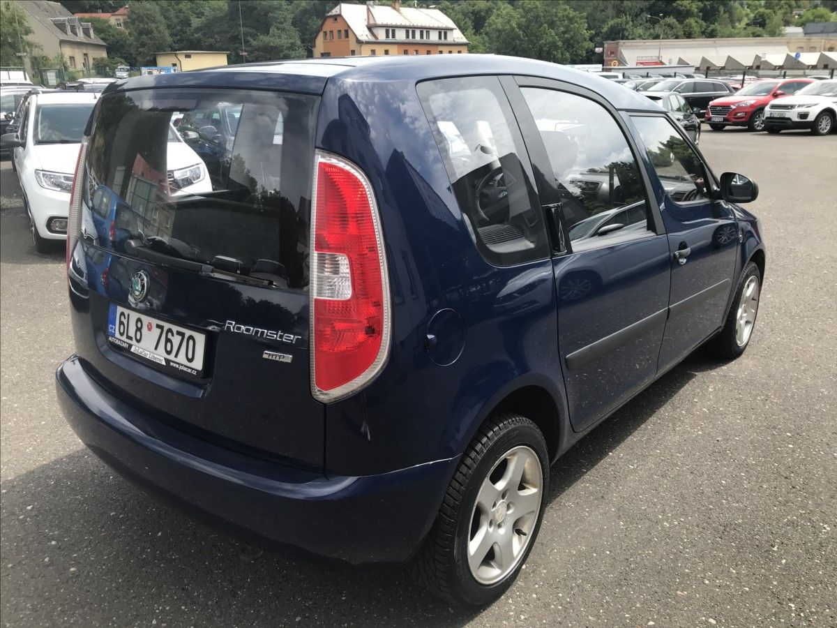 Škoda Roomster, 1,2 12V 51kW AC - fotka 5