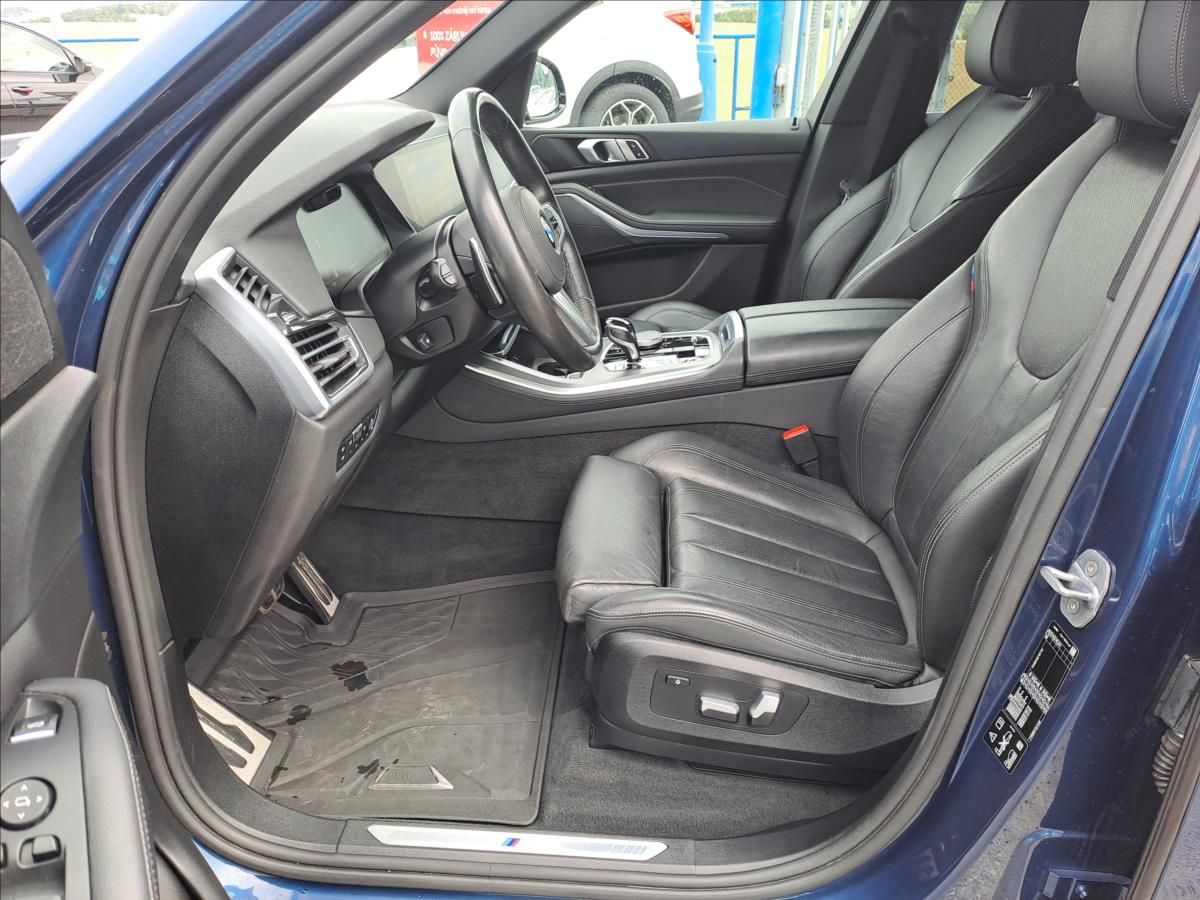BMW X5, xDrive 30d M-Paket ČR - fotka 6