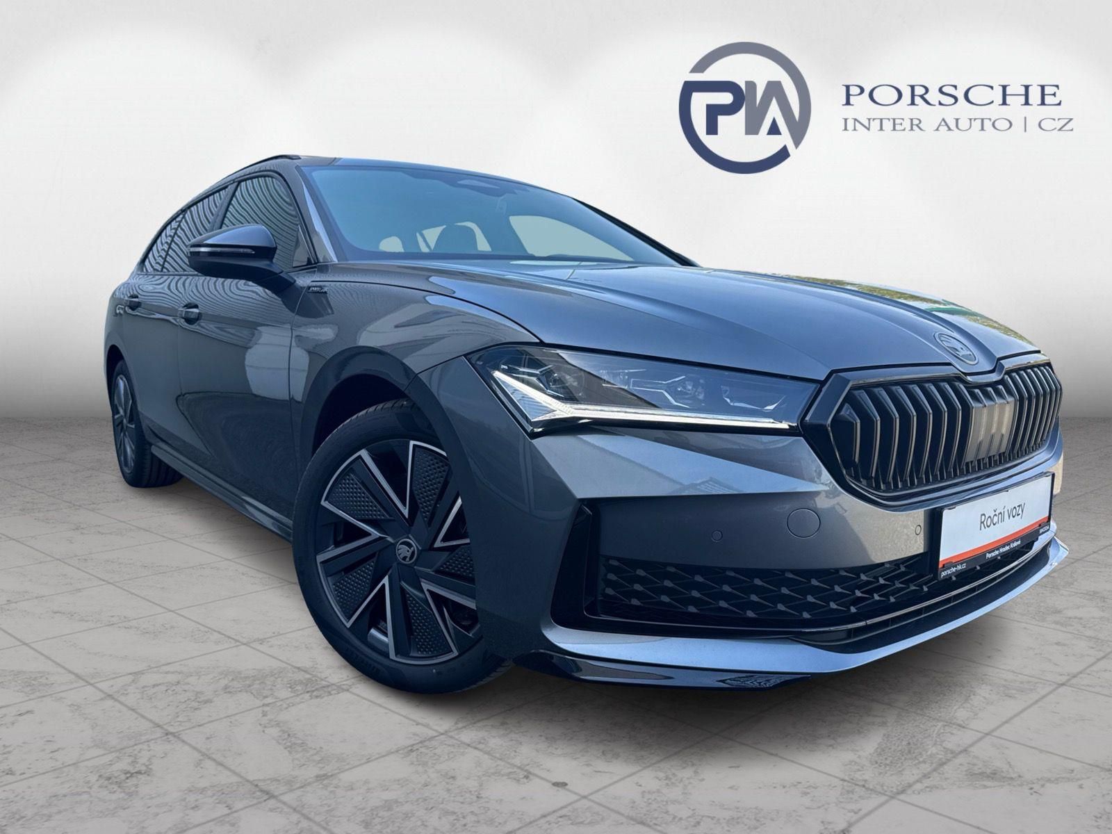 Škoda Superb, Sportline 2,0 TDI 142 kW DSG 4 - fotka 6