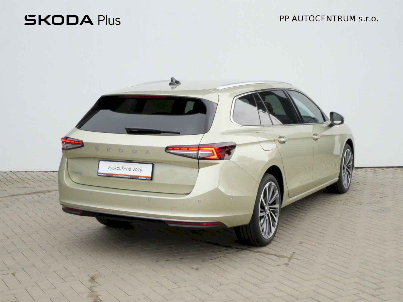 Škoda Superb, L&K DSG 2.0TDI 110kW - fotka 2