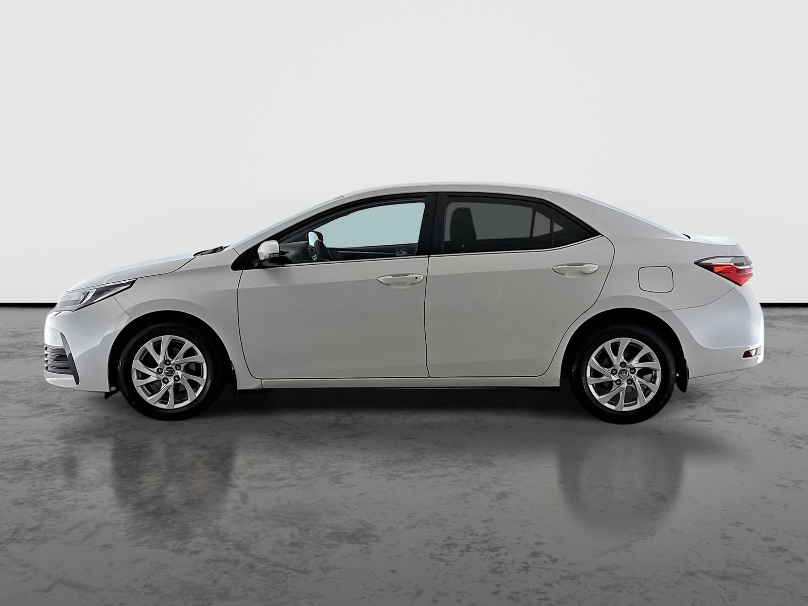 Toyota Corolla, 1.6 Valvematic, Automat - fotka 3