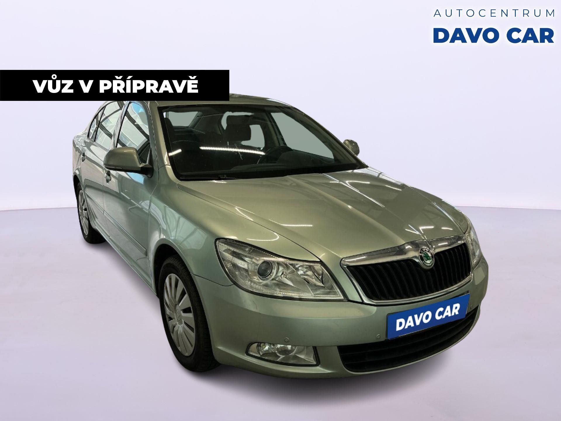 Škoda Octavia, 1,4 TSI 90kW Ambiente CZ - fotka 2