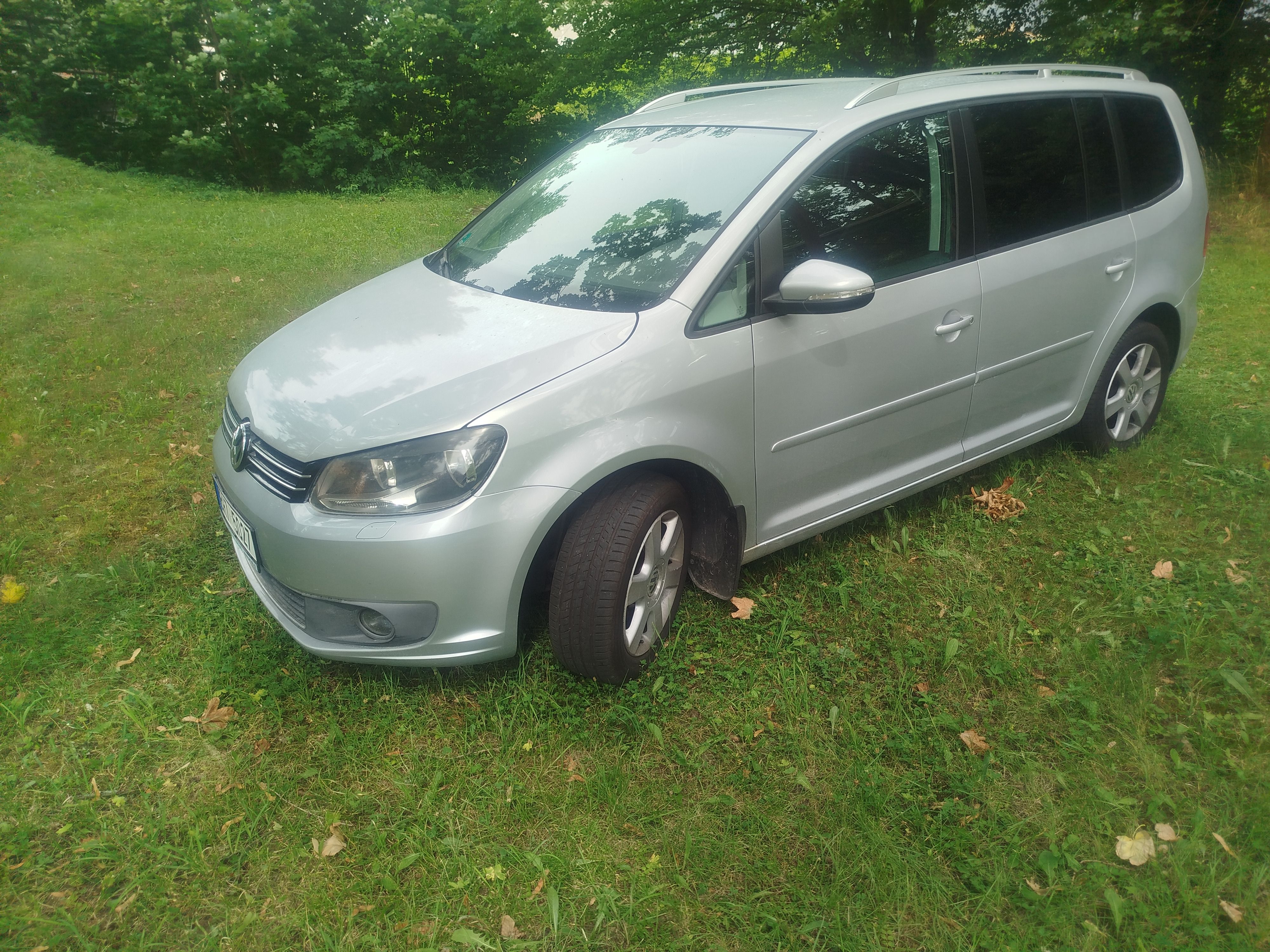 Volkswagen Touran - fotka 4