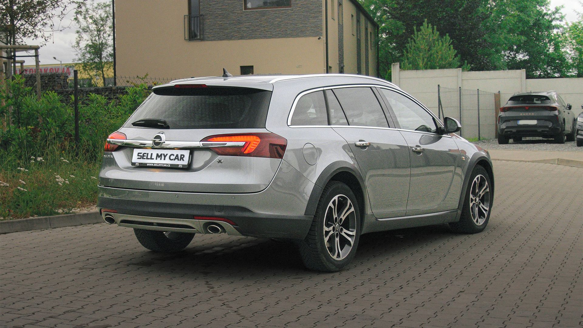 Opel Insignia, 4x4 Sports Tourer 2,0/143kW - fotka 5