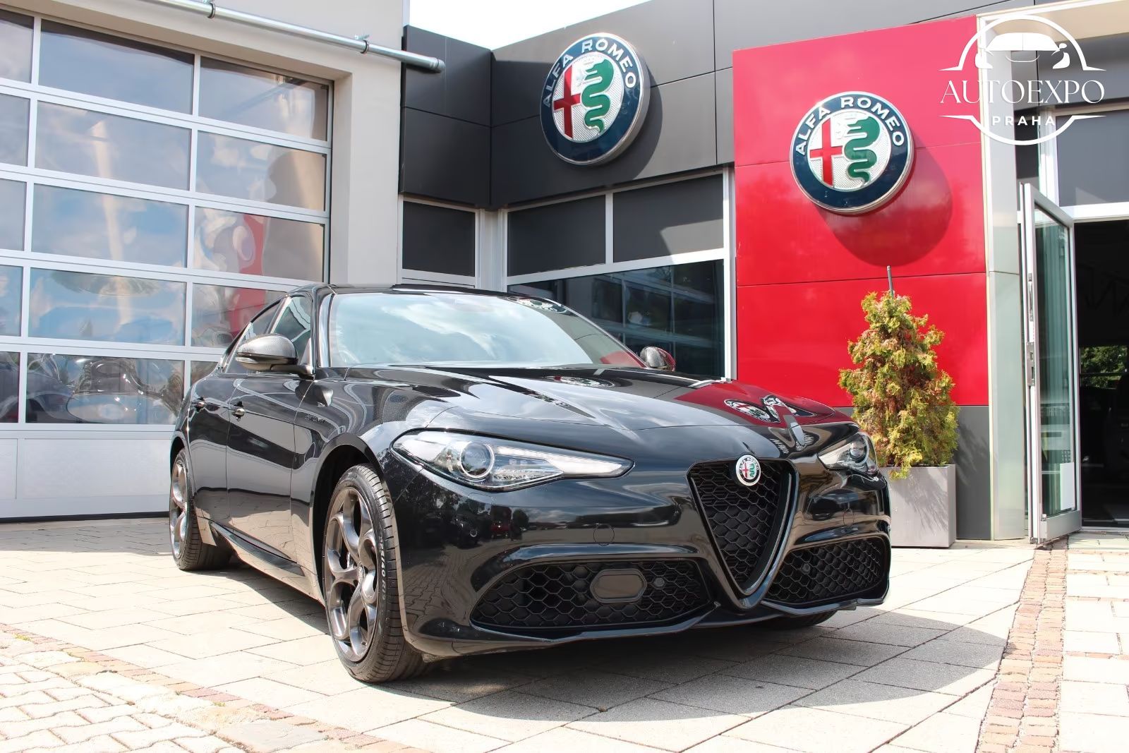 Alfa Romeo Giulia, Estrema Q4*PANORAMA
