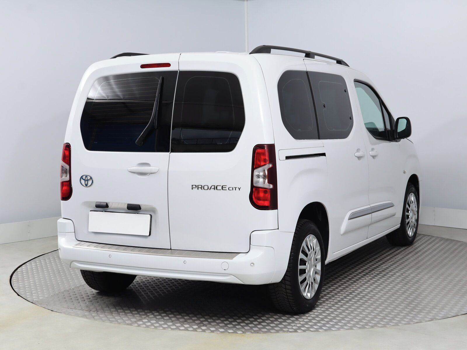 Toyota Proace City Verso, 1.2 T, Business, 5Míst, Klima - fotka 5