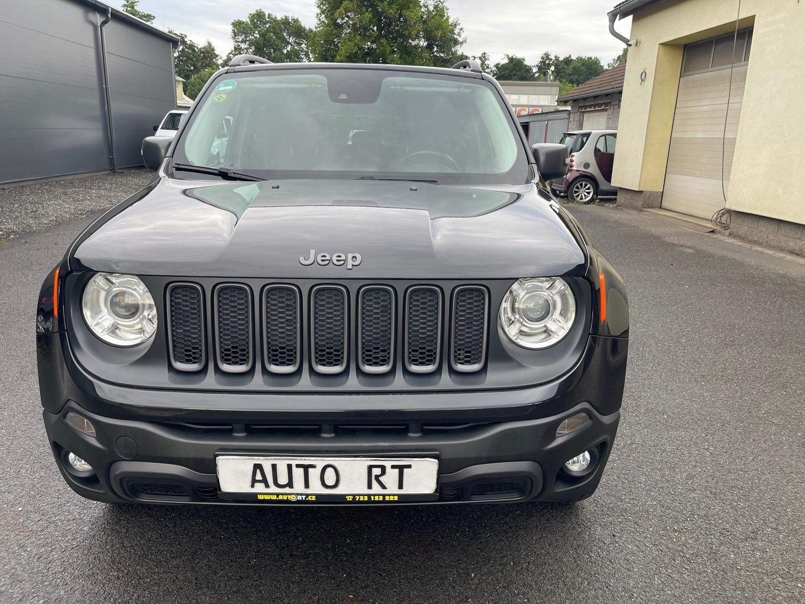 Jeep Renegade, 2.0 D, 125 kw, 4x4, TRAILHAWK - fotka 2