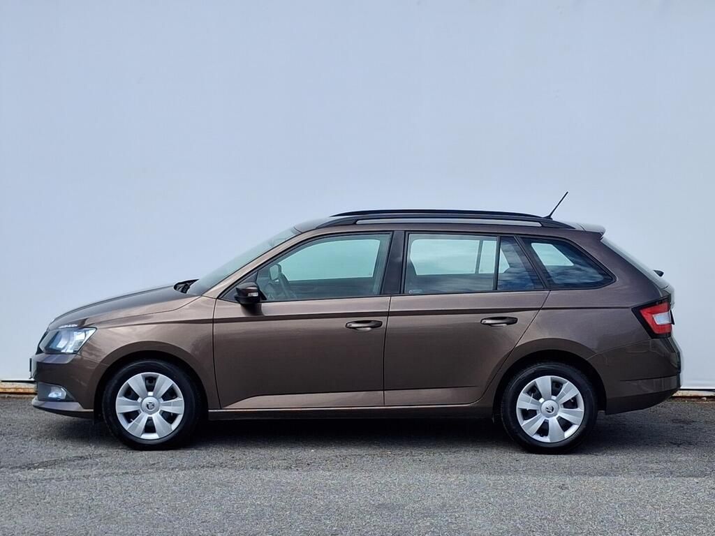 Škoda Fabia, Ambiente 1.0 TSI 70 kW - fotka 3