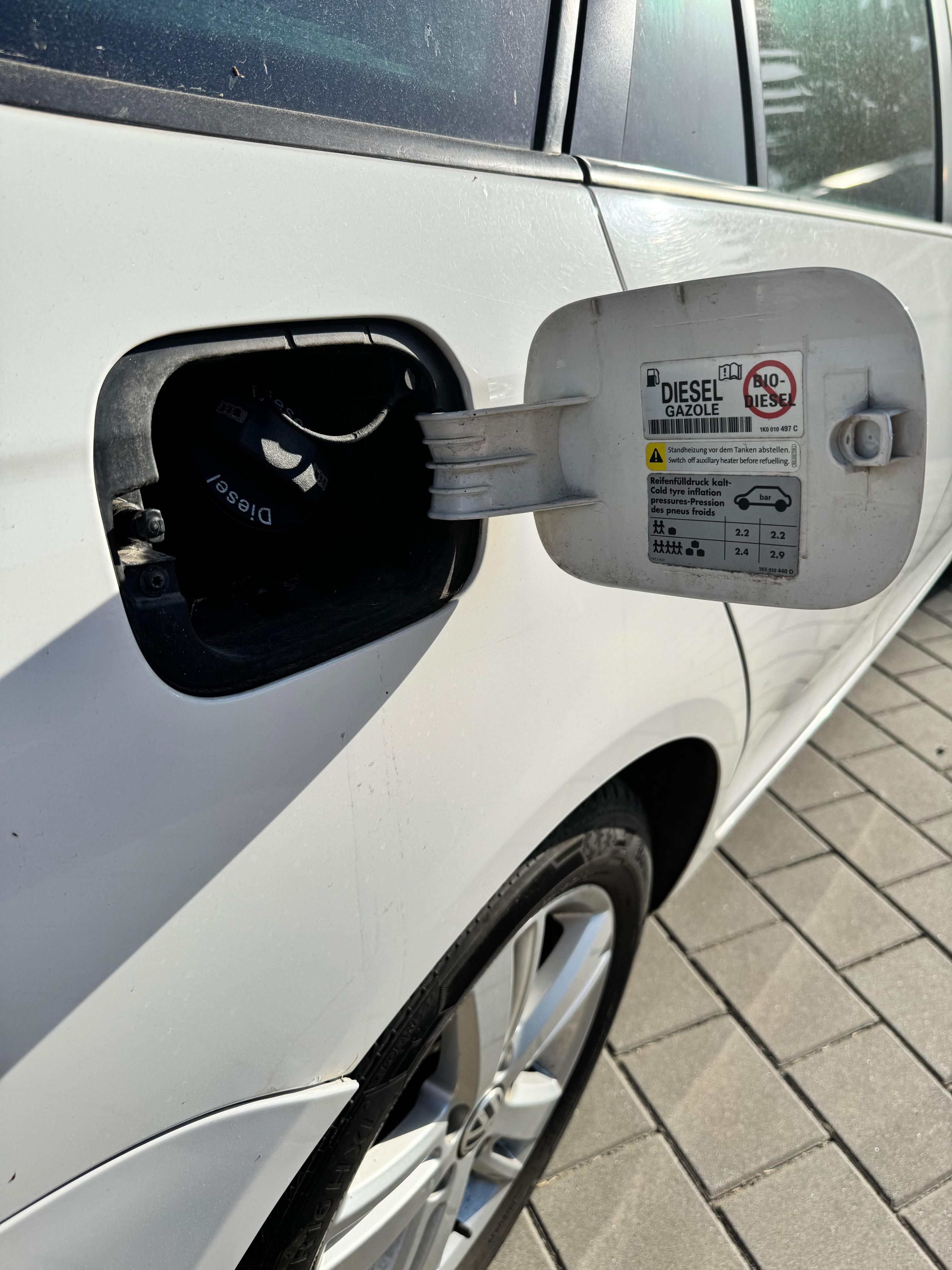 Volkswagen Golf Variant, 1.6 TDI Highline - fotka 5