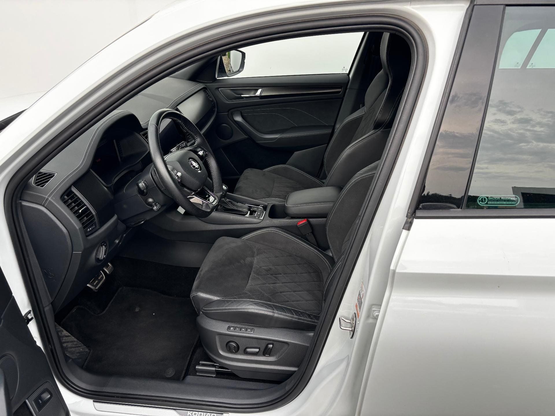 Škoda Kodiaq, 2.0 TDI 147 kW Sportline Excl. - fotka 6