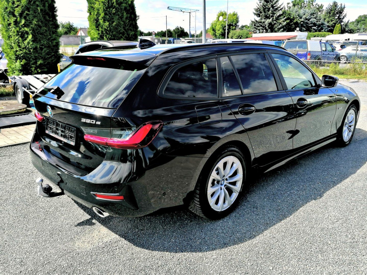 BMW Řada 3, 320e Comfort,Tažné - fotka 4