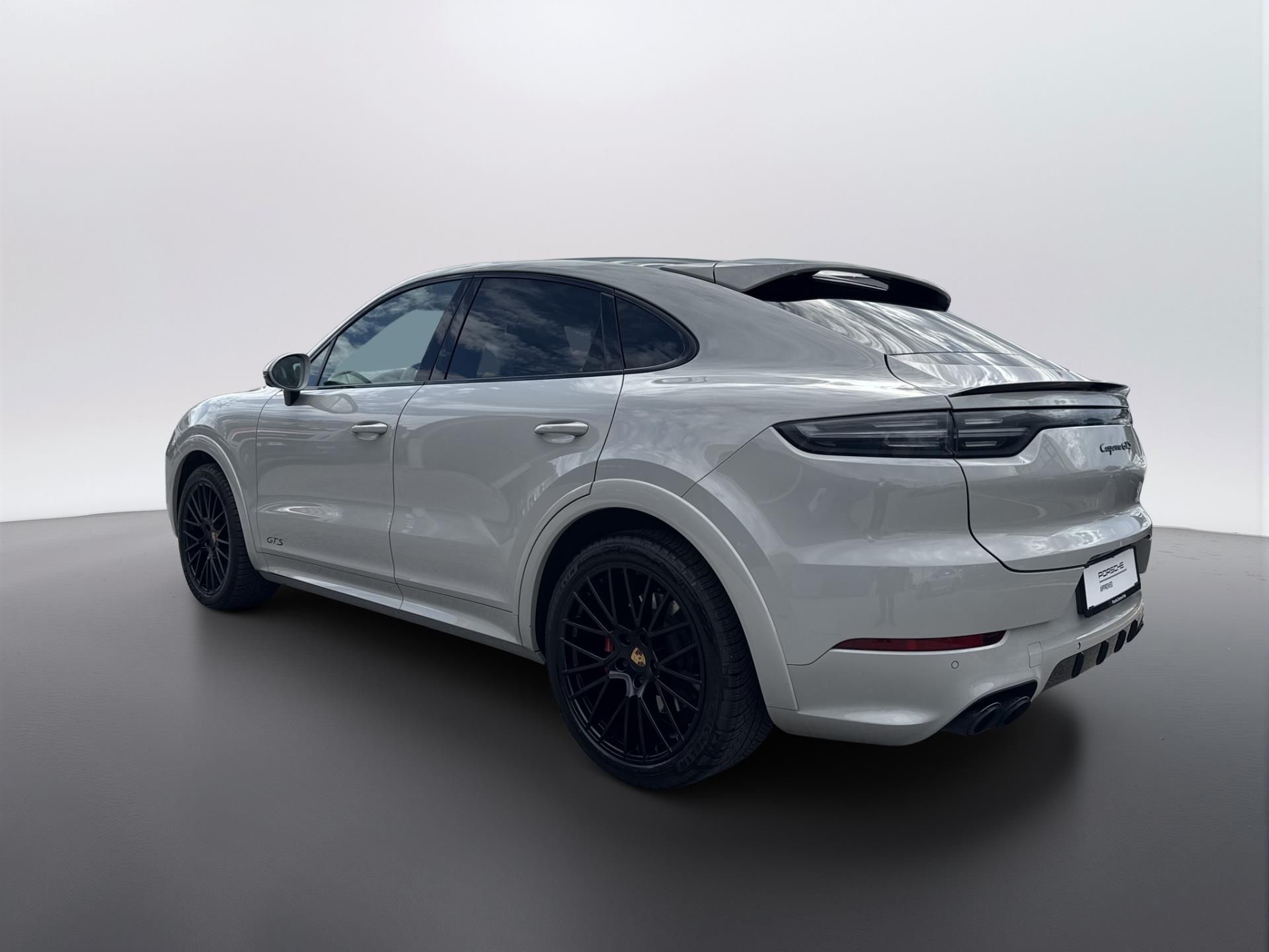 Porsche Cayenne, GTS - fotka 3