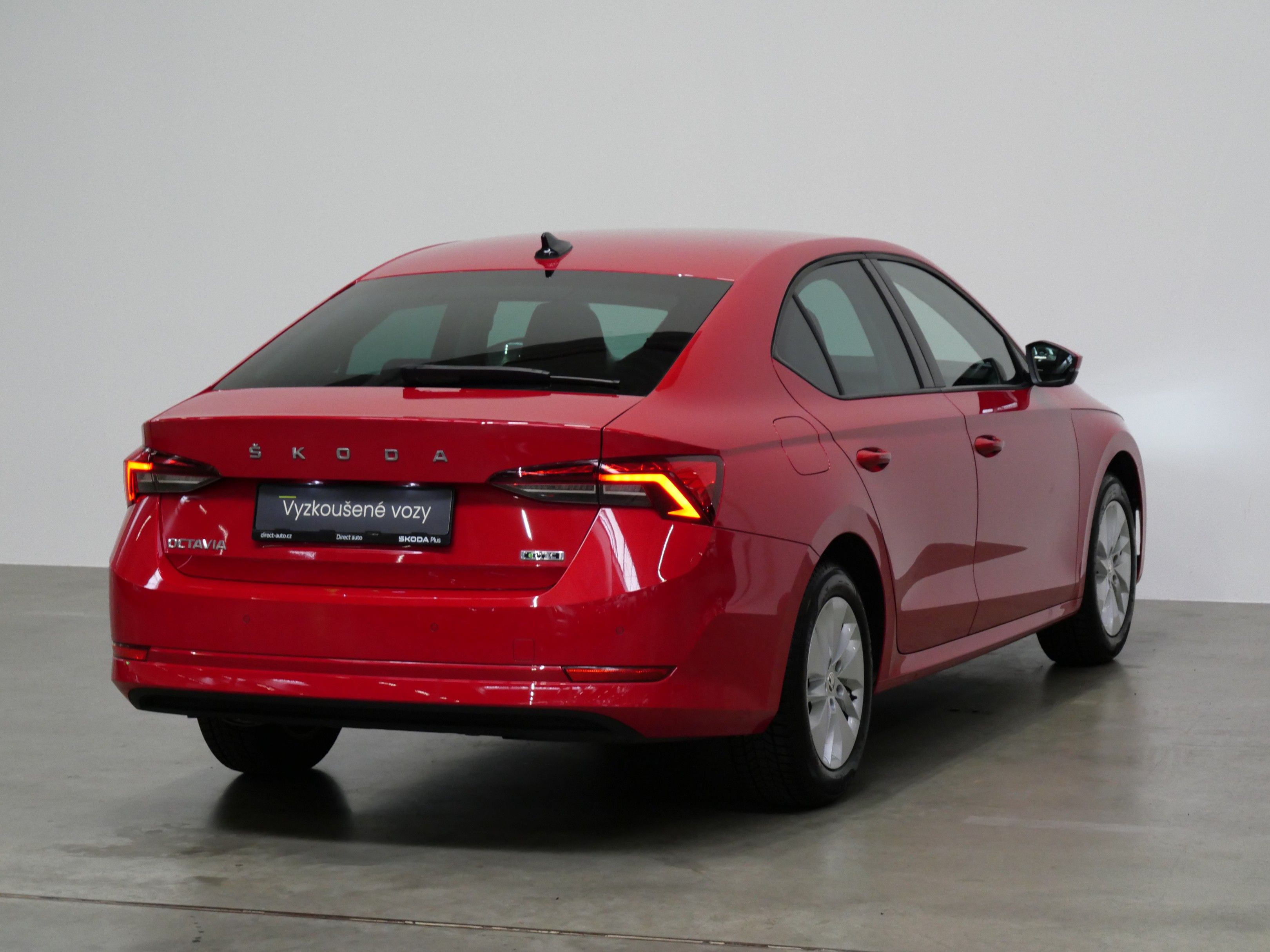 Škoda Octavia, 1.5 TSI M-HEV 110 kW Ambition - fotka 2
