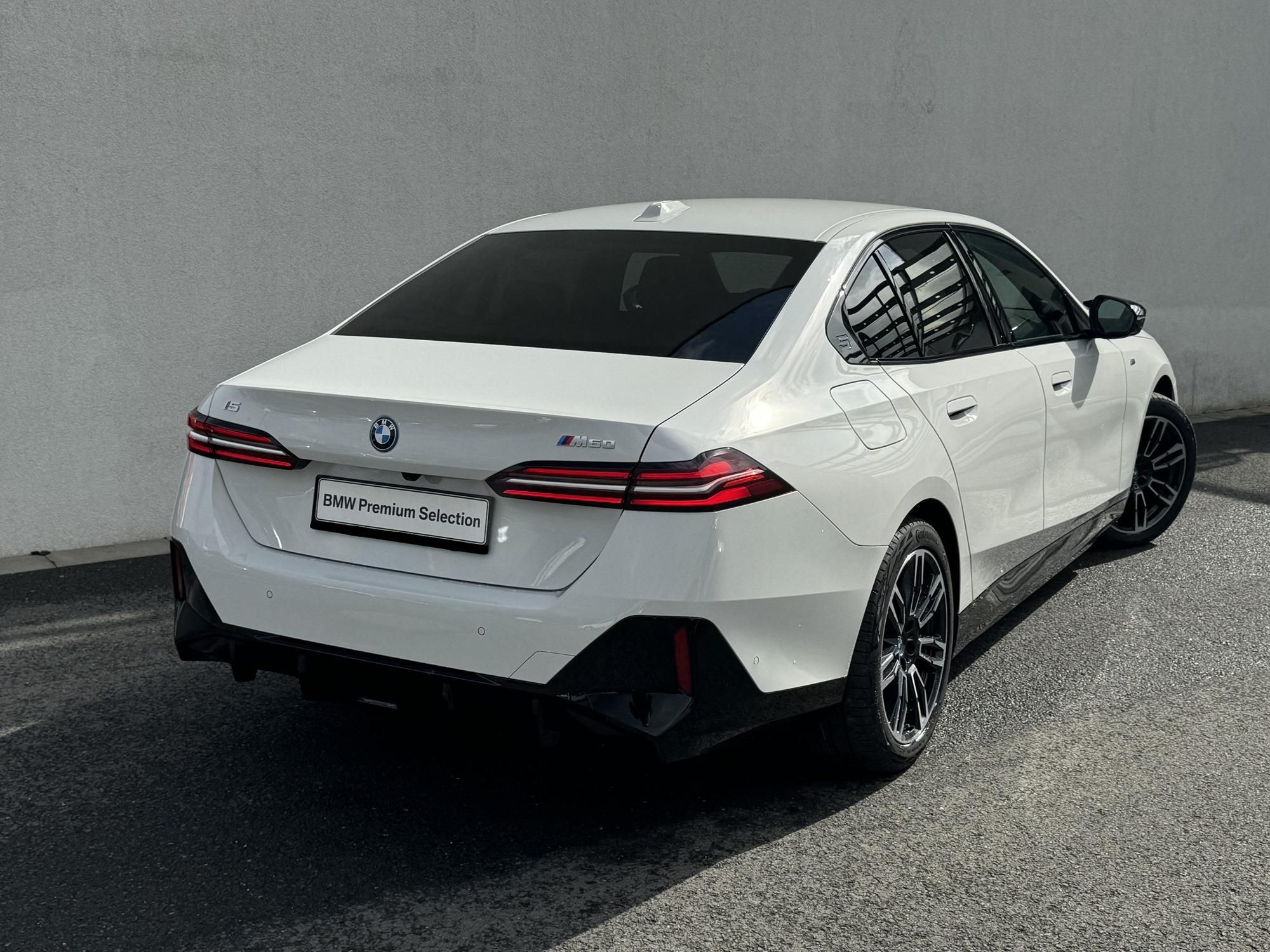 BMW i5, i5 M60 xDrive Sedan - fotka 2