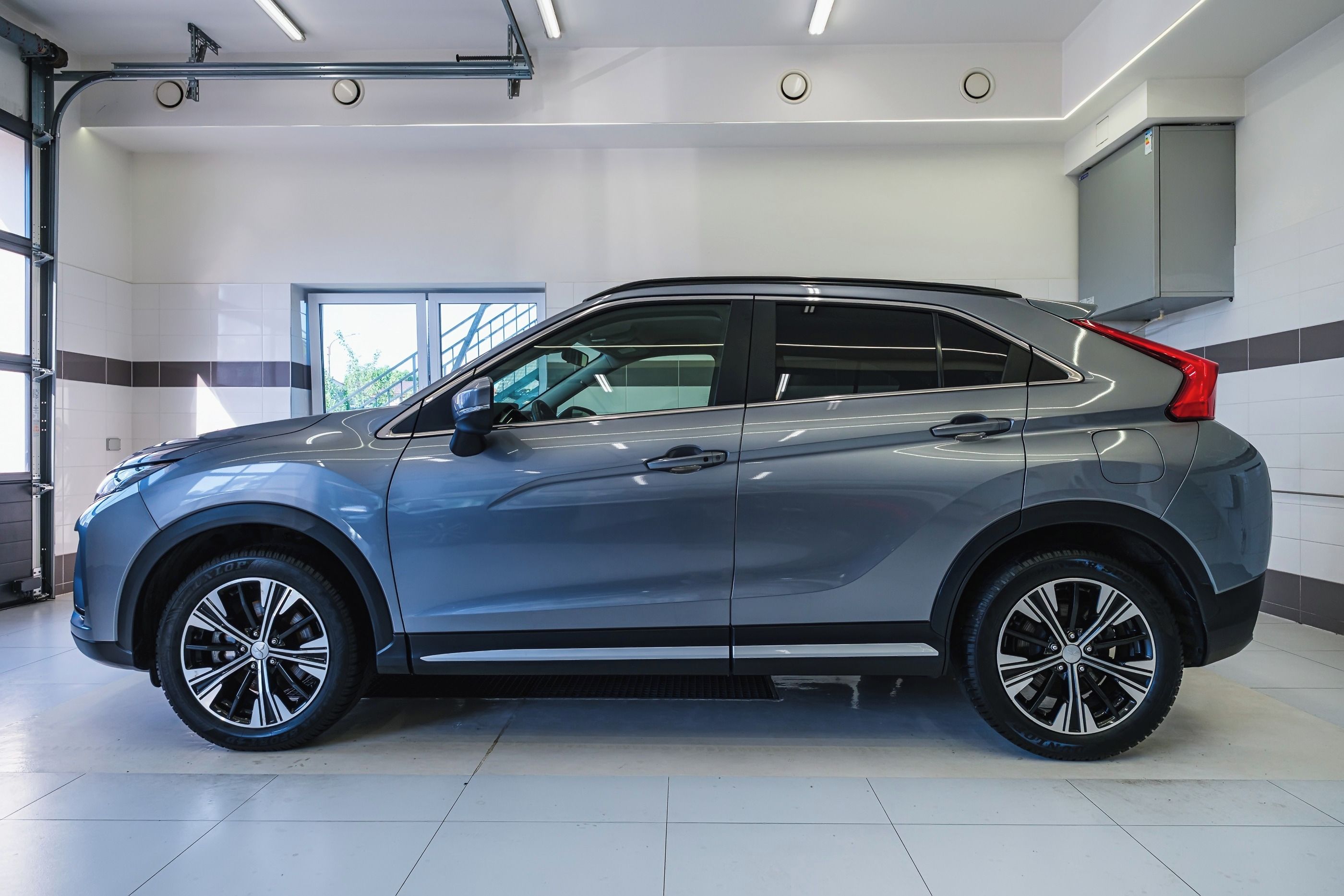 Mitsubishi Eclipse Cross, 1.5 T-MIVEC 120kW man. tažné - fotka 4