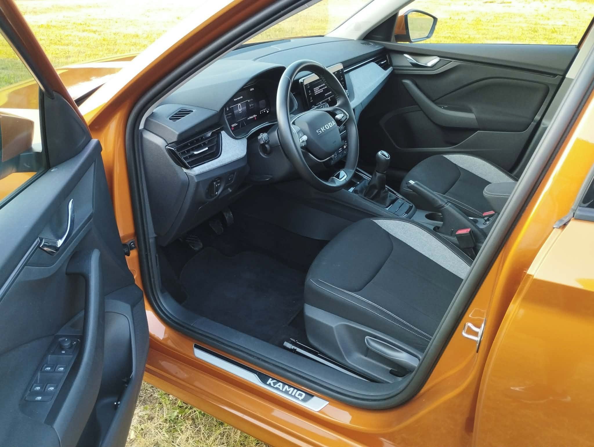 Škoda Kamiq, 1,0TSI Selection DPH - fotka 5
