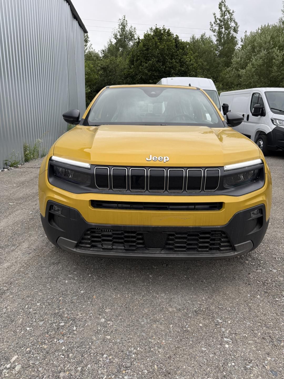 Jeep Avenger, Longitude 1.2 Turbo 100 MT6 - fotka 2