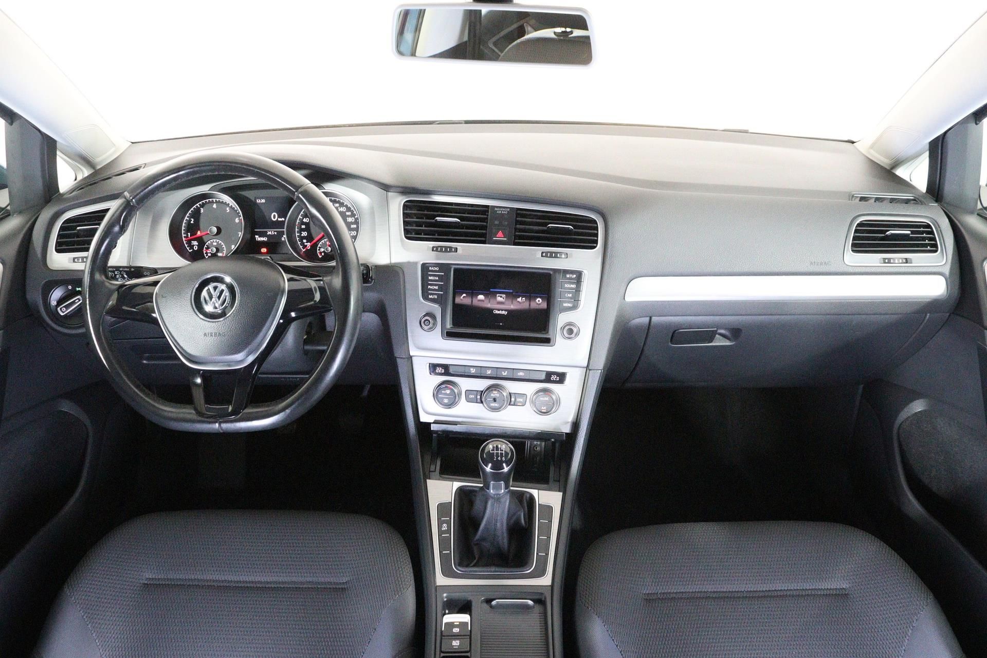 Volkswagen Golf, Comfortline 1,2 TSI 81 kW - fotka 5
