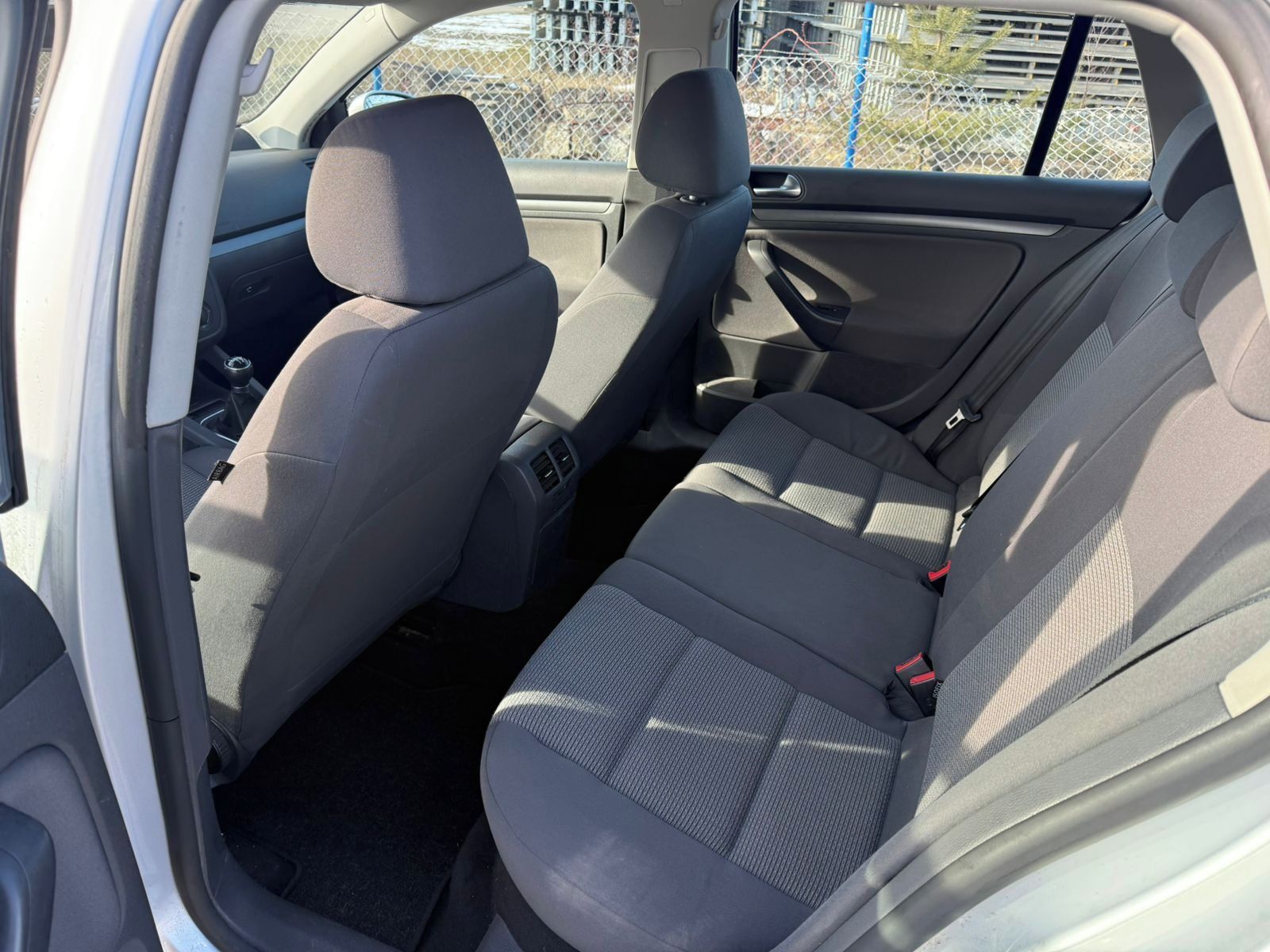 Volkswagen Golf Variant, 1,6 MPI - fotka 6
