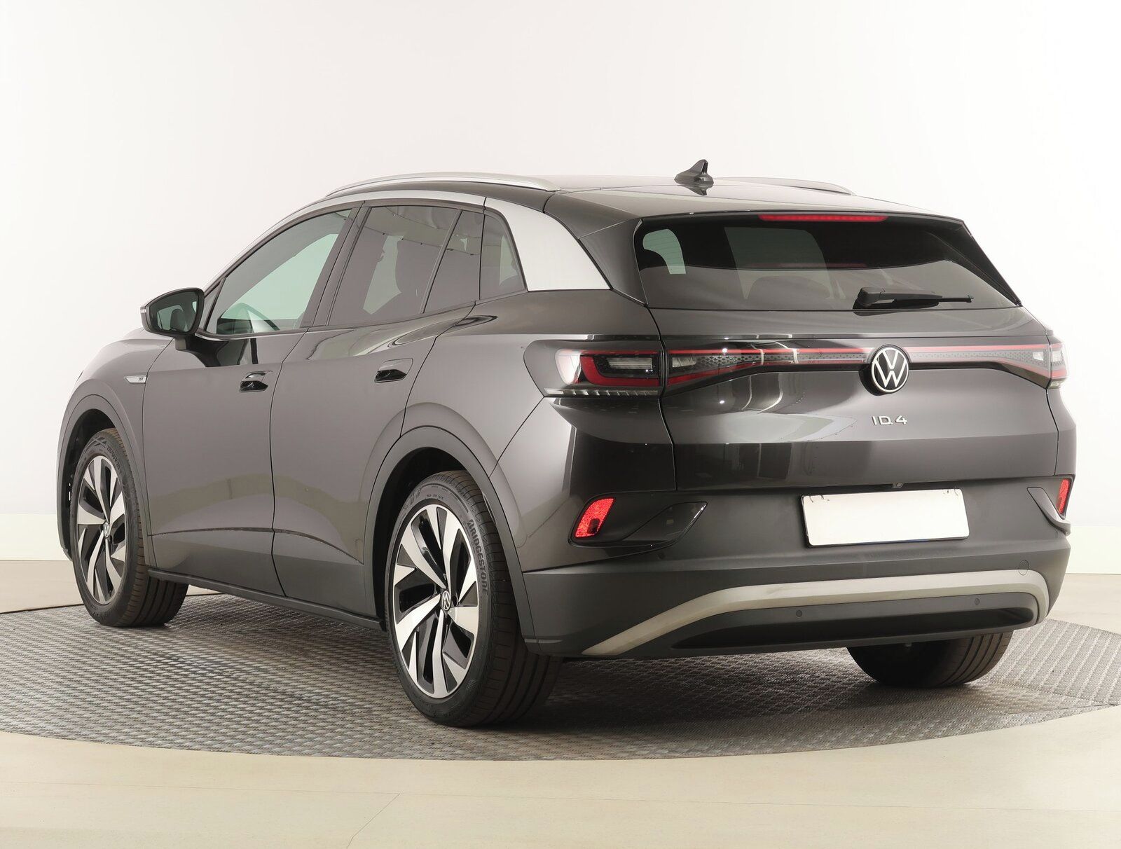 Volkswagen ID.4, Pro Perf. (82 kWh), SoH 90% - fotka 4