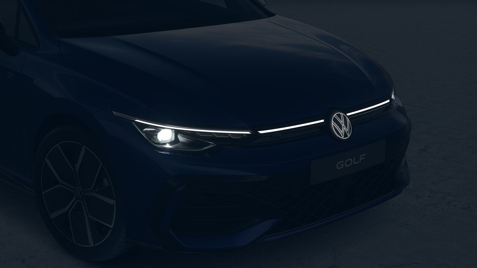 Volkswagen Golf, Golf V. R-line People 1,5 eTSI - fotka 4