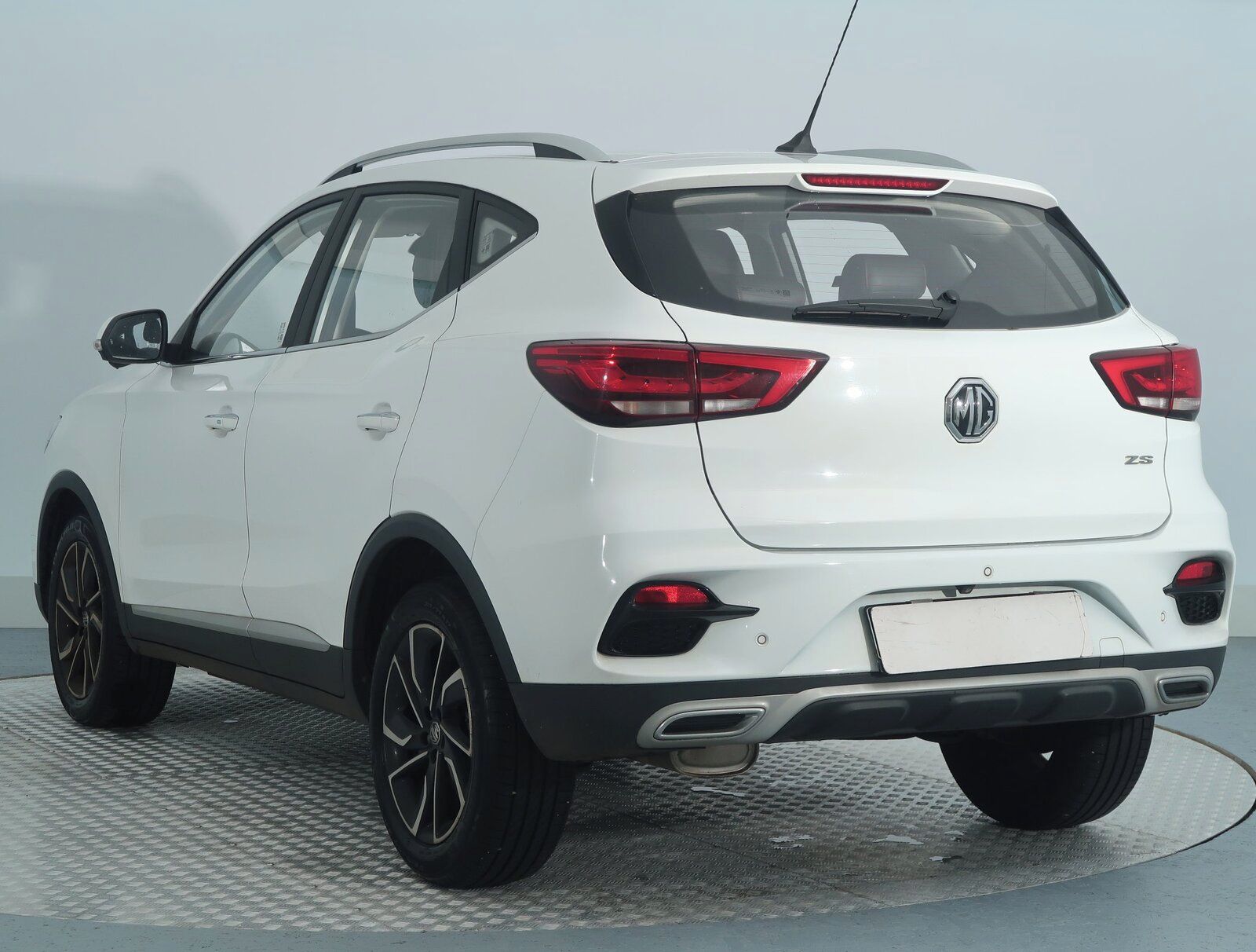 MG ZS, 1.0 Turbo, Elegance, Automat - fotka 4