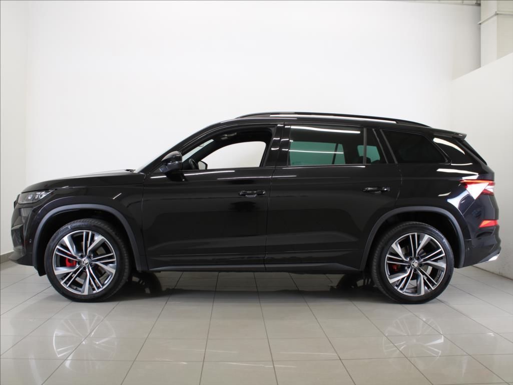 Škoda Kodiaq, 2,0 TSi 180kW RS 4x4 Pano.Zár. - fotka 5