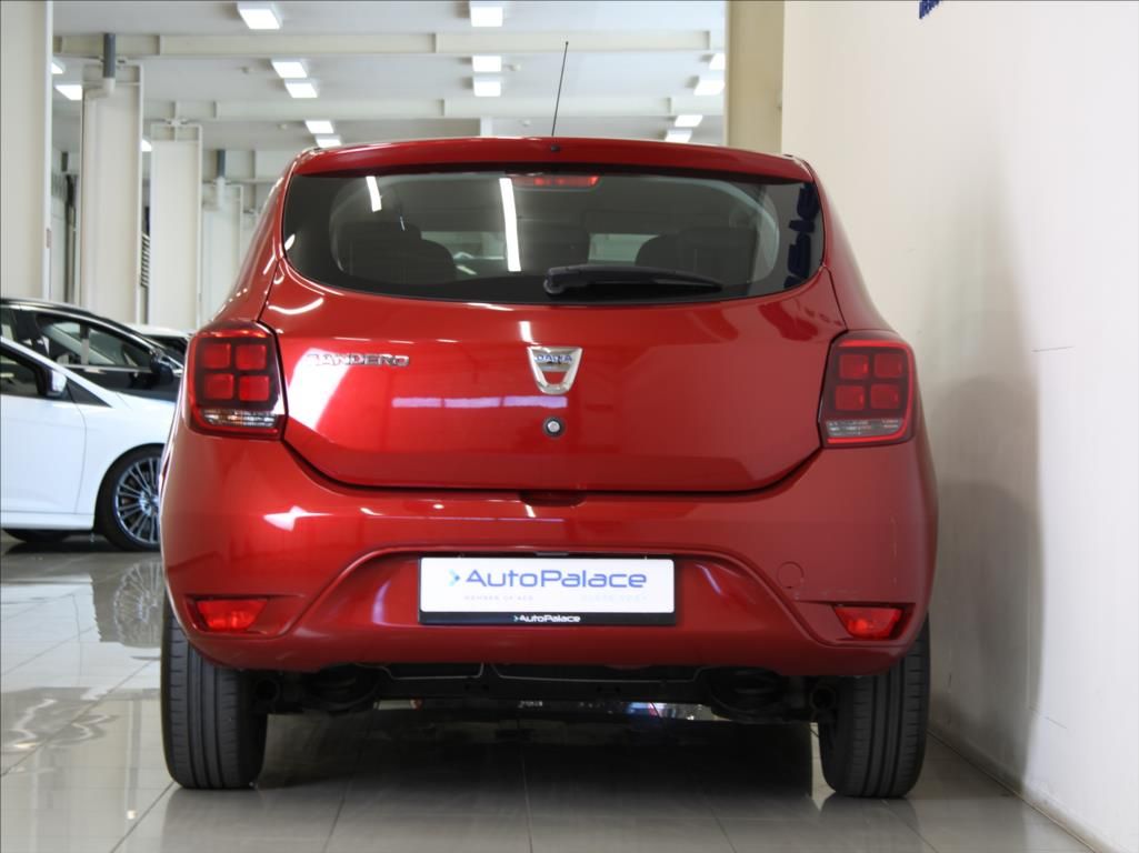 Dacia Sandero, 1,0 SCe 54kW 51tkm. 1.maj.ČR - fotka 4