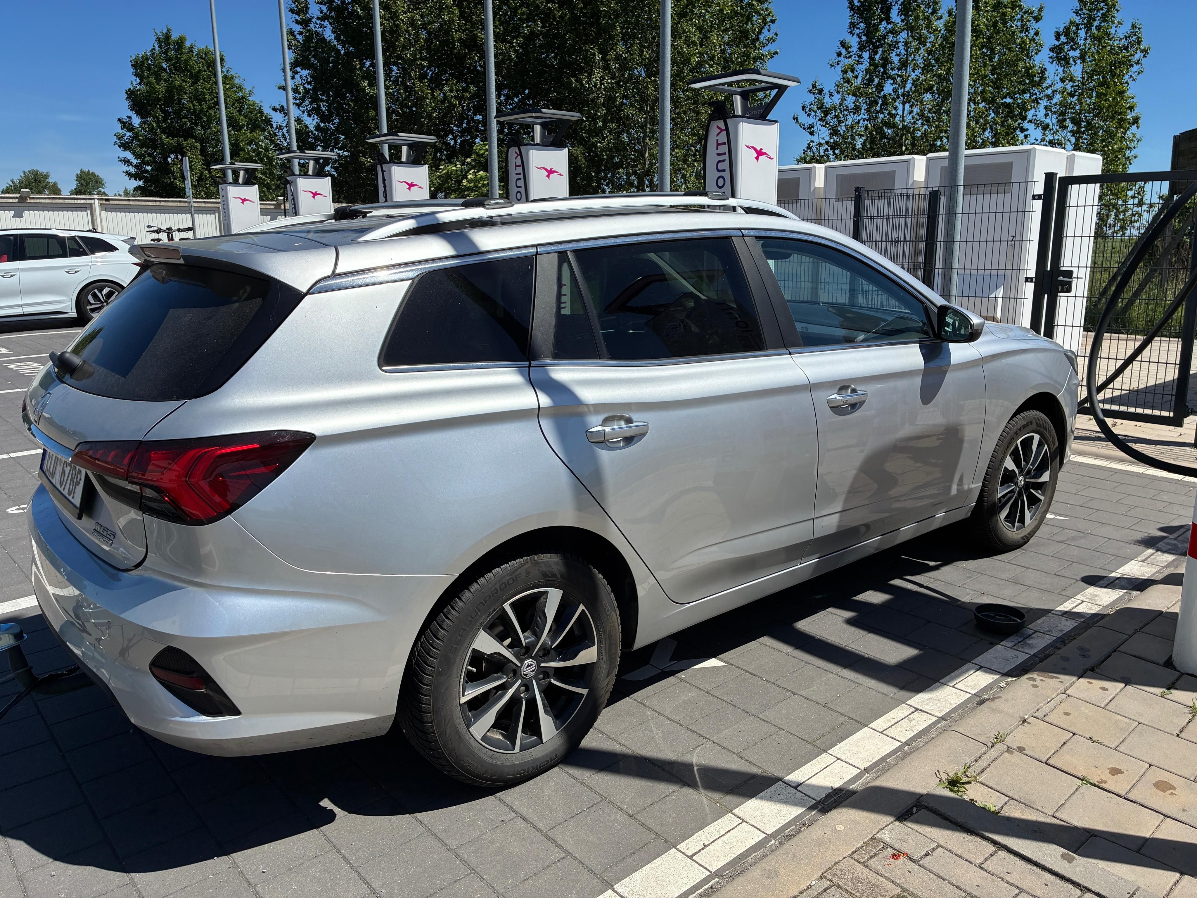 MG MG5, MG5 Excite - fotka 3