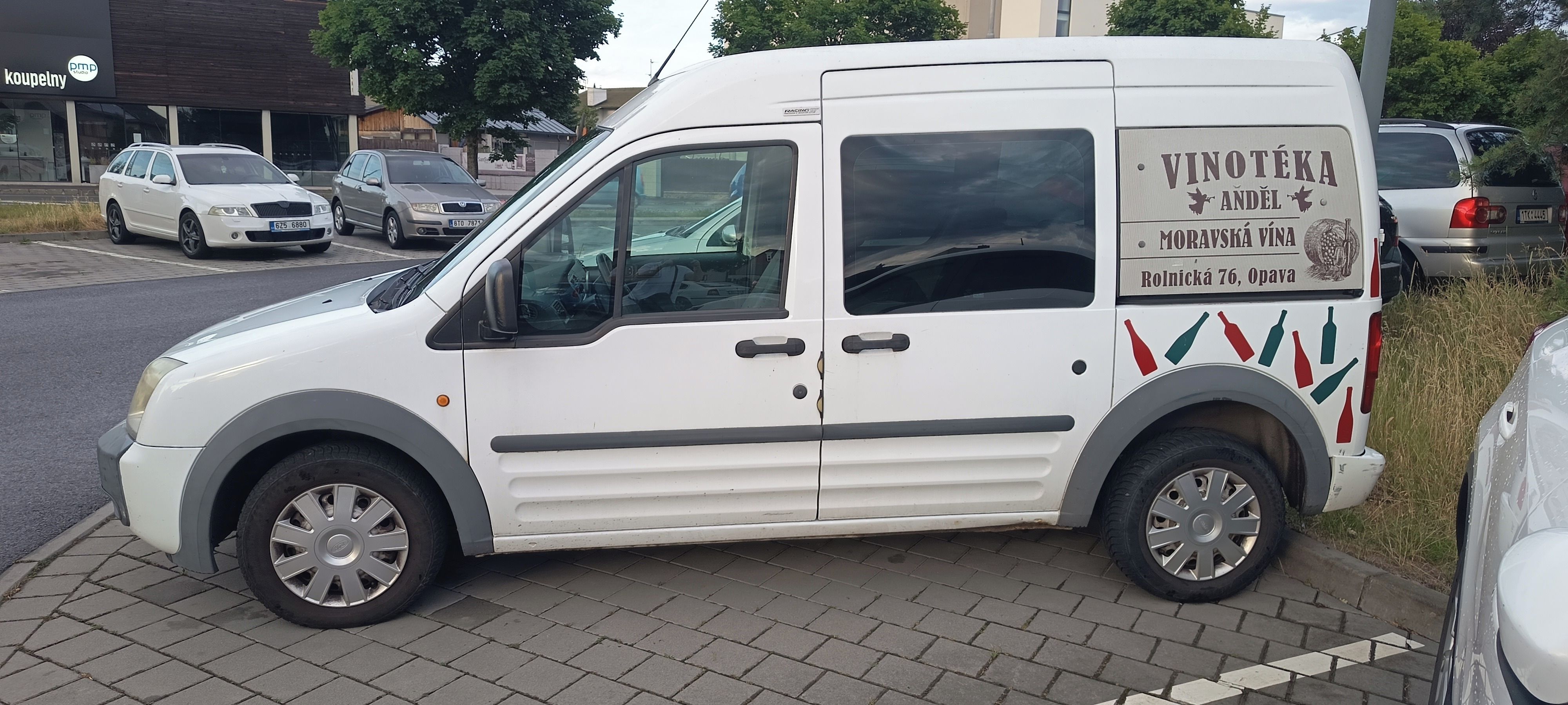 Ford Tourneo Connect, 1.8 TDCi, 66kW - fotka 3