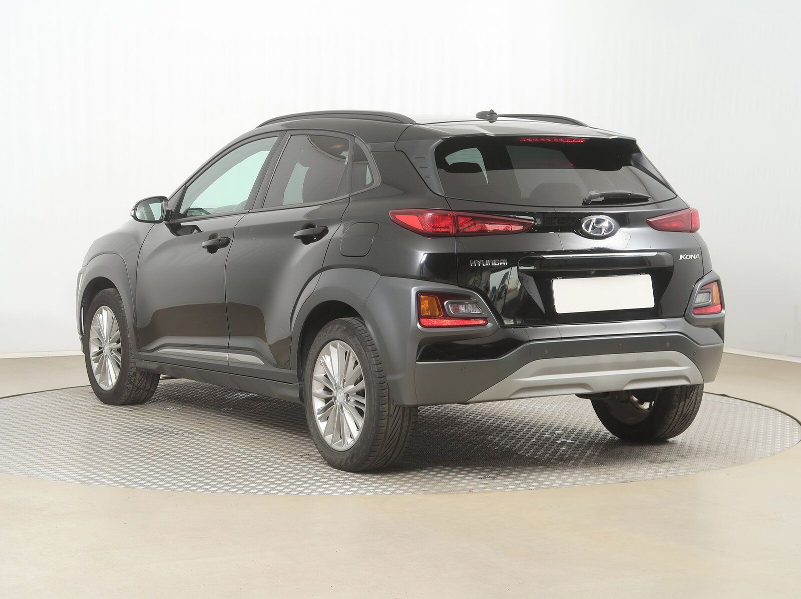 Hyundai Kona, 1.0 T-GDI, Kůže - fotka 4