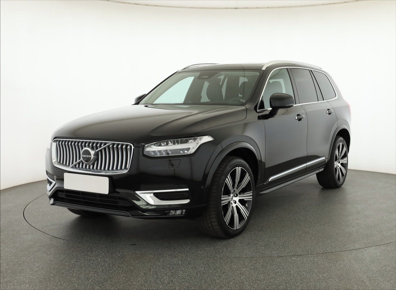 Volvo XC90, B5 AWD, 4X4, Automat, 7 míst - fotka 2