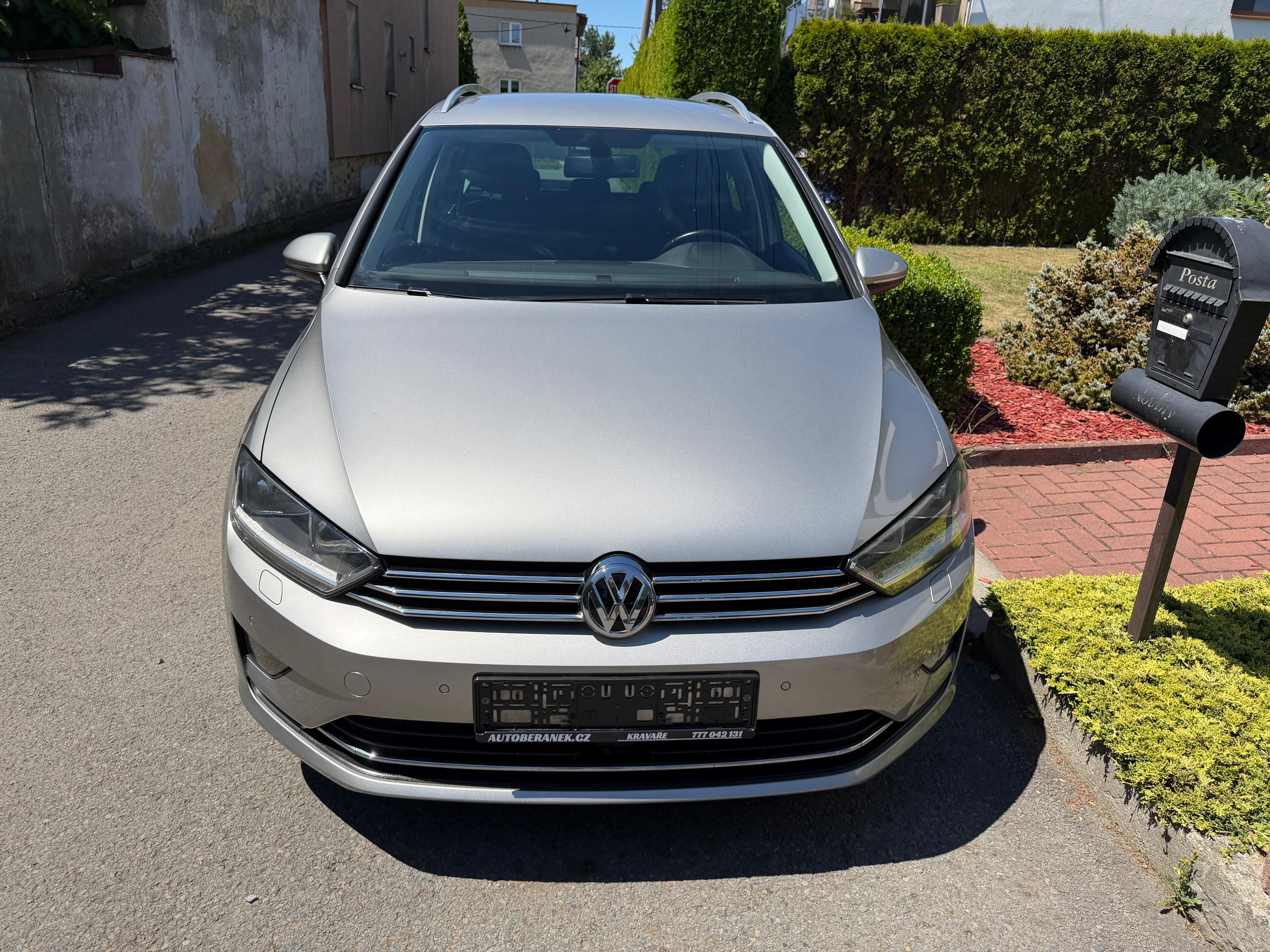 Volkswagen Golf Sportsvan, 1.2 TSI 81KW  LOUNGE - fotka 6