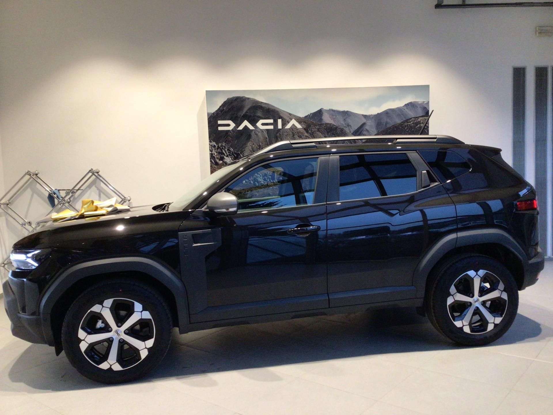 Dacia Duster, AUTOMAT LPG MAXIM. VÝBAVA HNED - fotka 3