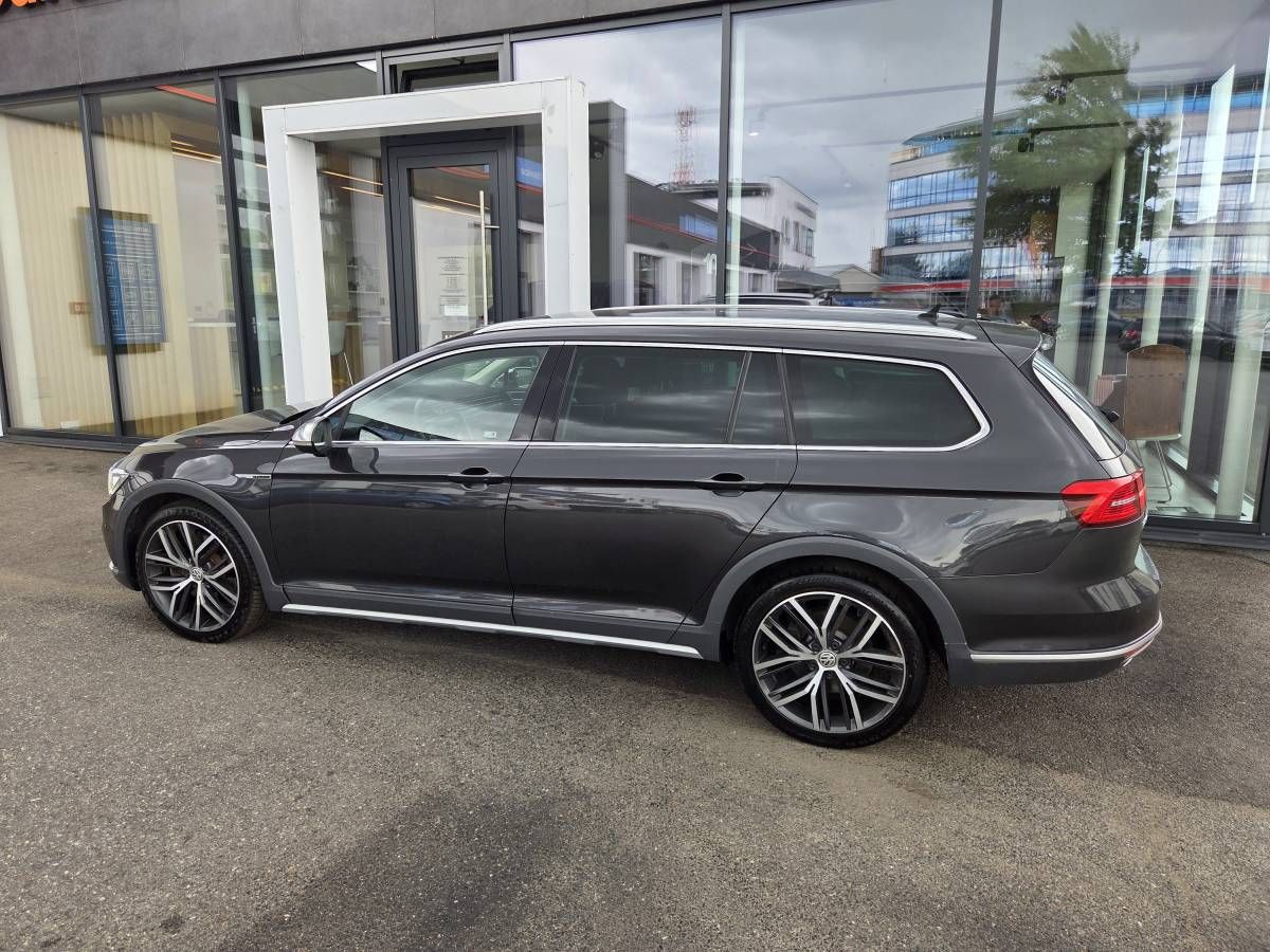 Volkswagen Passat Variant, Passat Alltrack 2.0 BiTDI - fotka 2