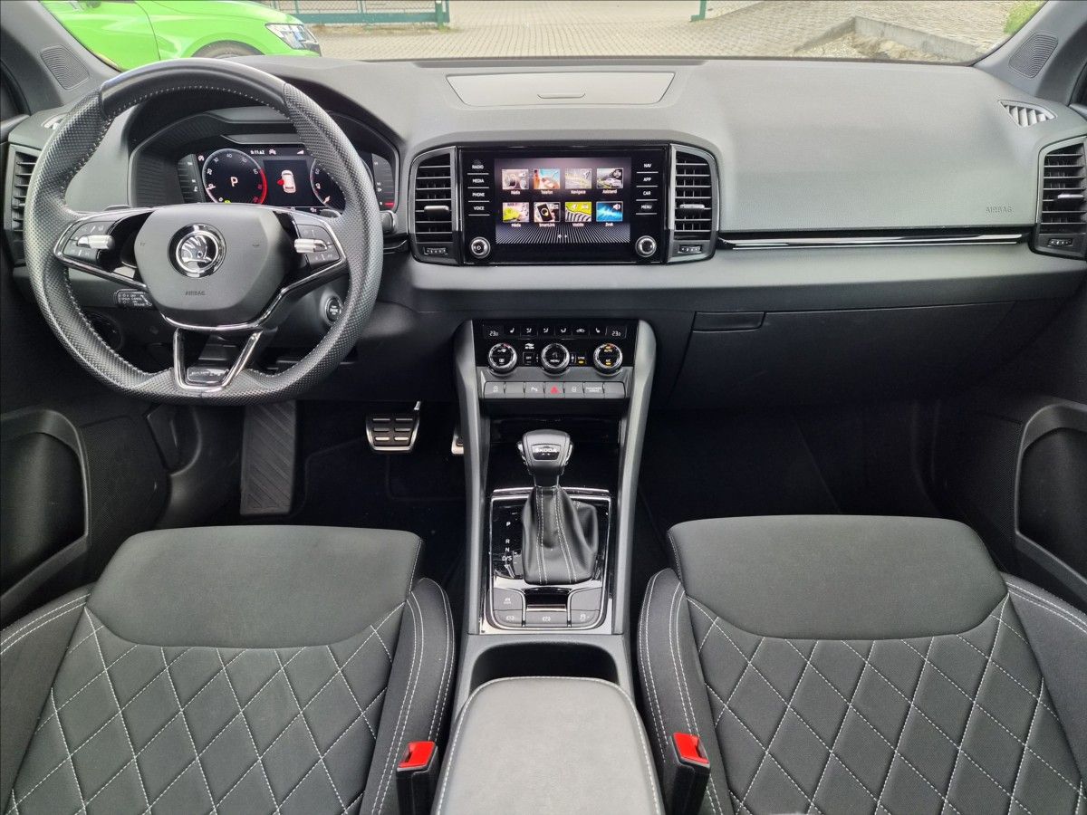 Škoda Karoq, 1,5 TSi DSG SPORTLINE *MATRIX* - fotka 6