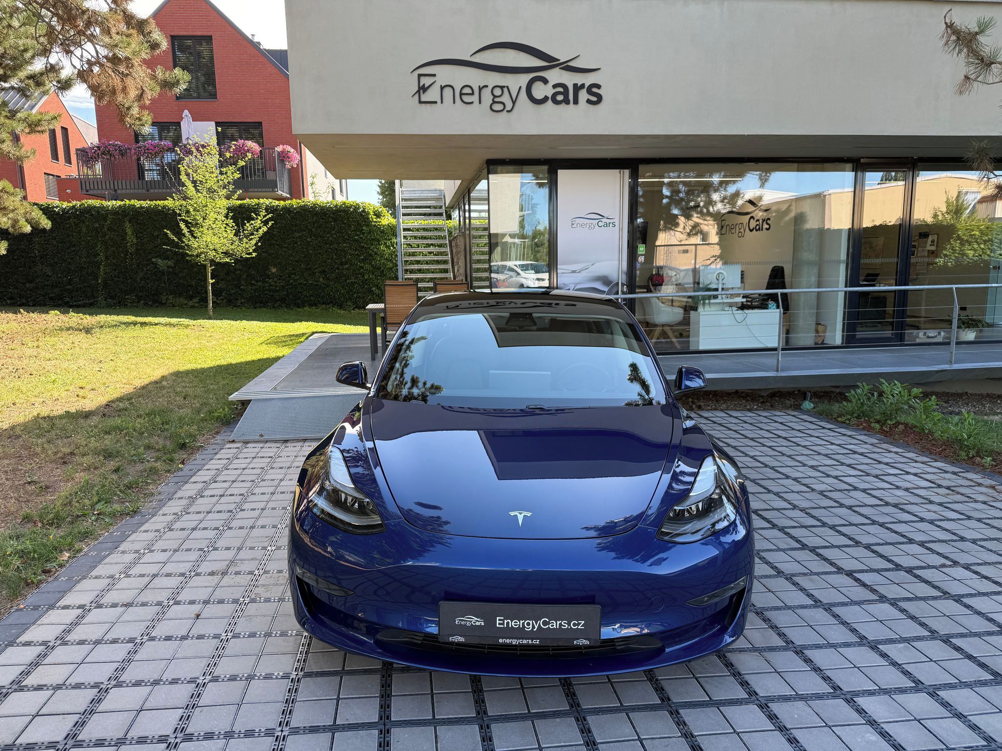 Tesla Model 3, Long Range AWD - fotka 2