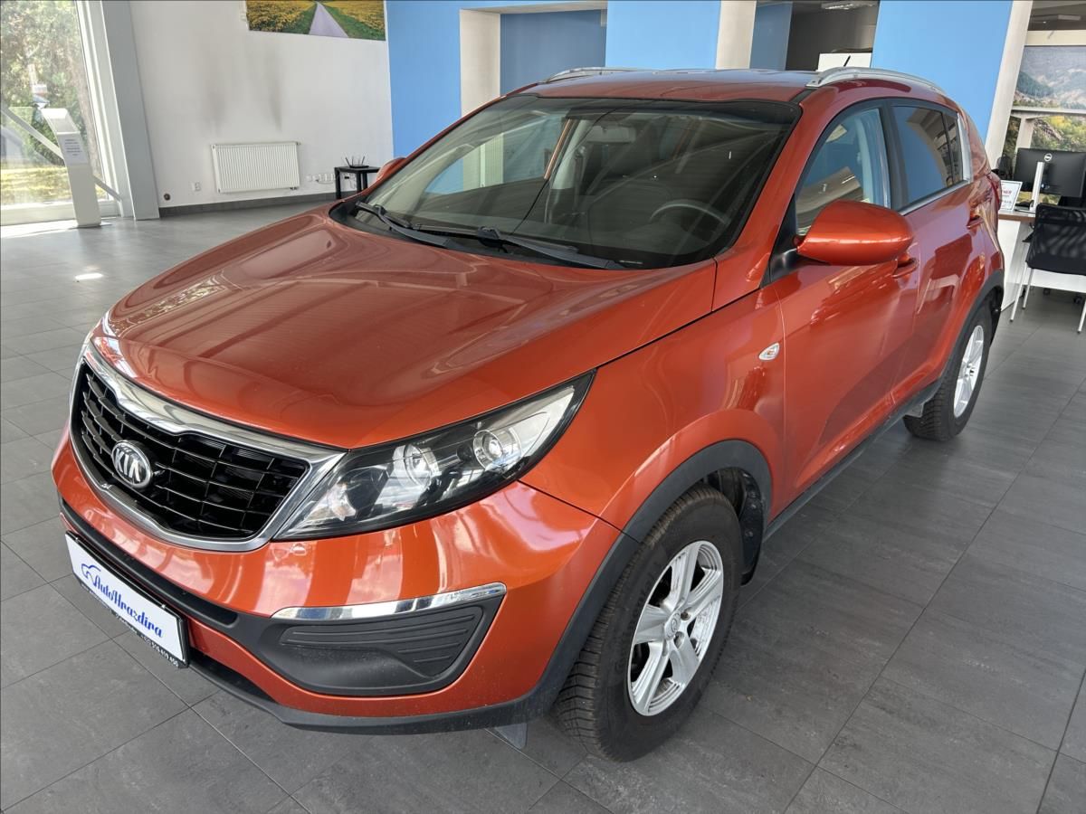 Kia Sportage, 1,6   2.MAJITEL,PŮVOD ČR,AC - fotka 3
