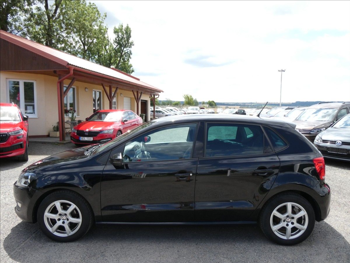 Volkswagen Polo, 1,2 i 51kW 2x kola, po servise - fotka 6