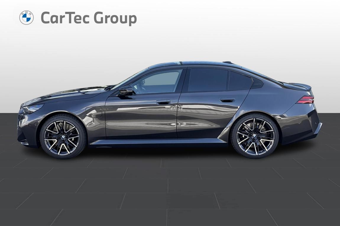 BMW M5 - fotka 4
