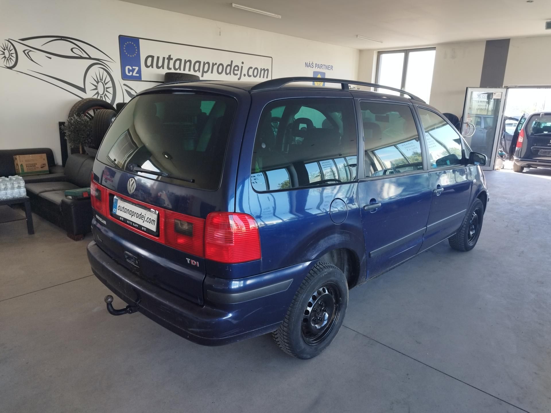 Volkswagen Sharan, 1,9TDI,85KW,7MÍST,TAŽNÝ,KLIMA - fotka 5