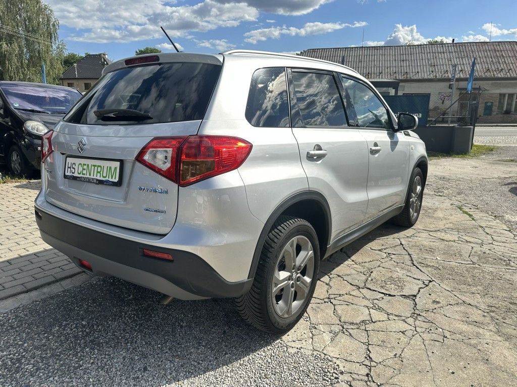 Suzuki Vitara, 1.6i 88kW AllGrip 4x4 serviska - fotka 6