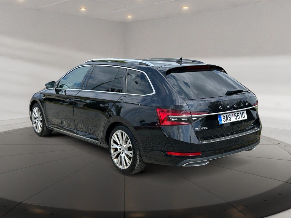Škoda Superb, 2,0 TDI 110 L&K AT - fotka 4