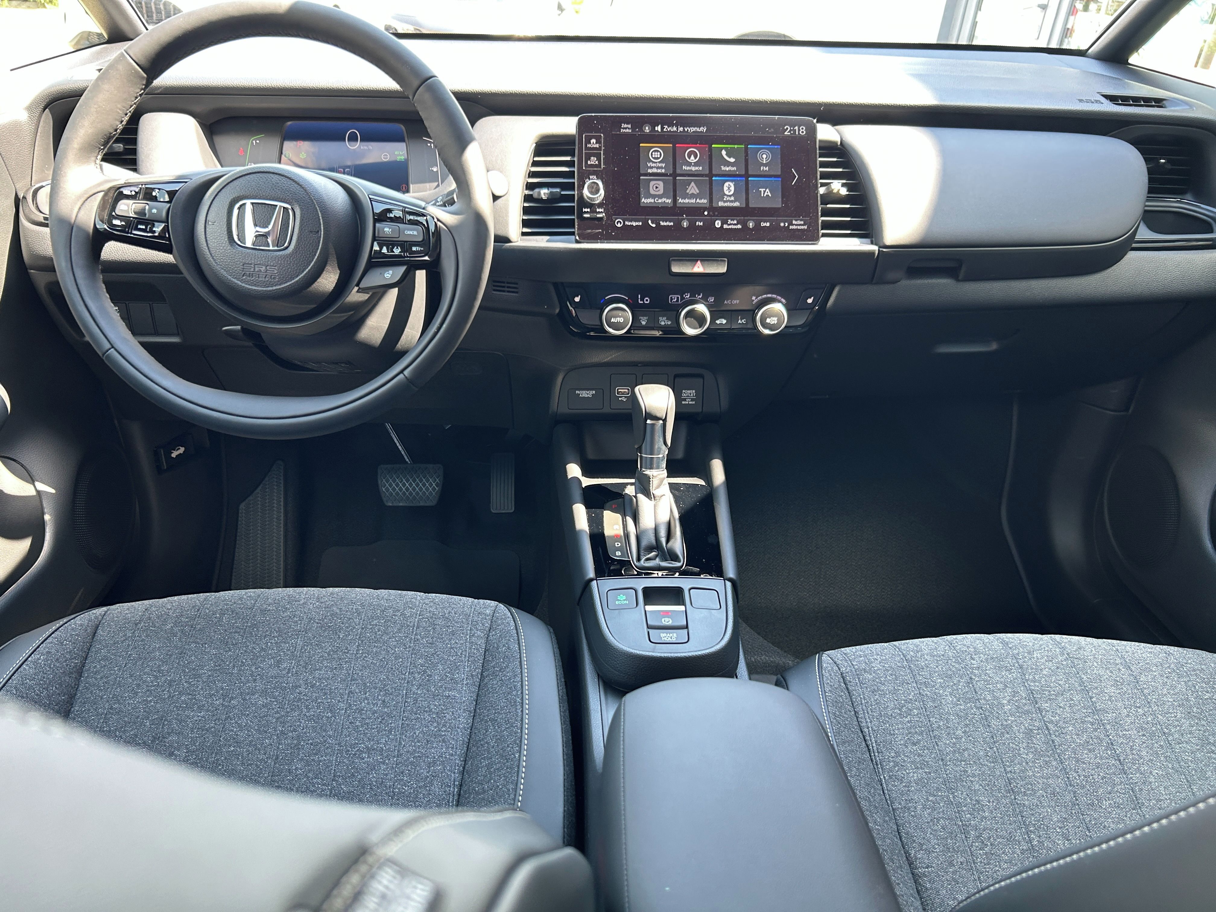 Honda Jazz, 1.5 e:HEV Advance - fotka 6