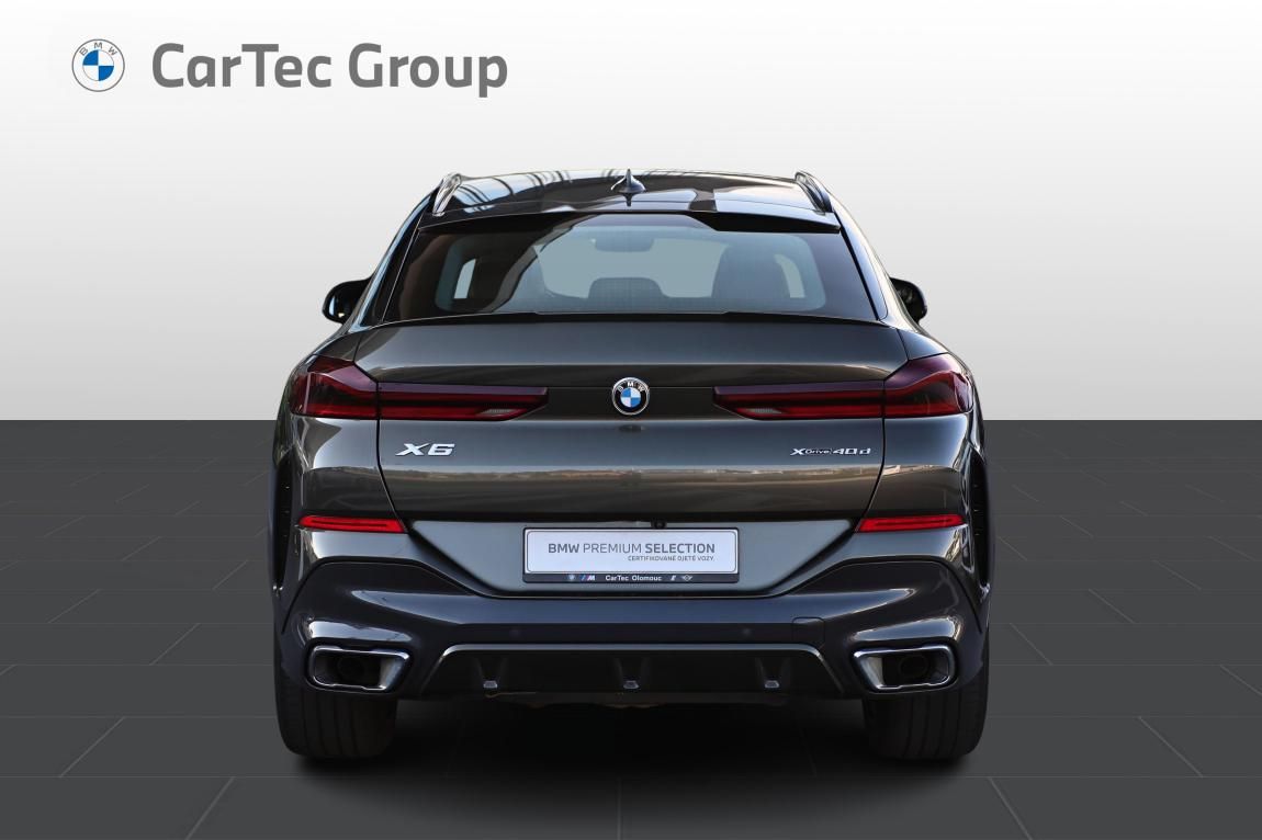 BMW X6, xDrive40d - fotka 4