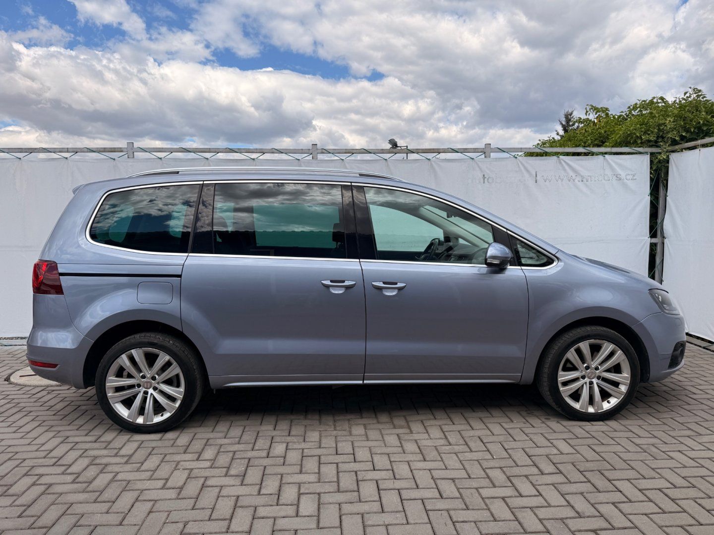 Seat Alhambra, 1.4 TSI DSG*PANORAMA*TAŽNÉ* - fotka 6