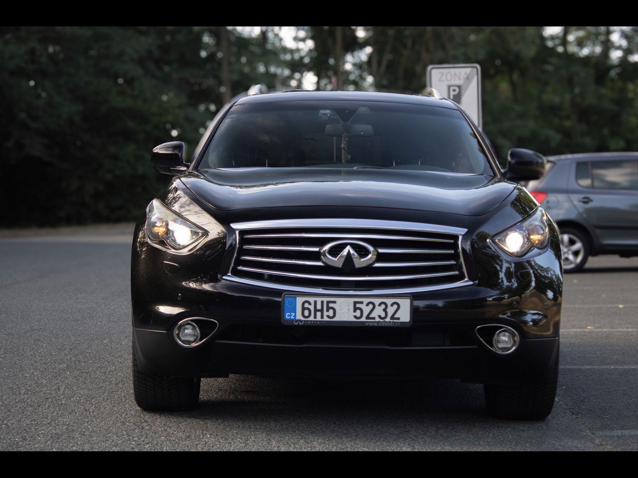 Infiniti QX70, Verze S, servisované, DVB-T - fotka 2